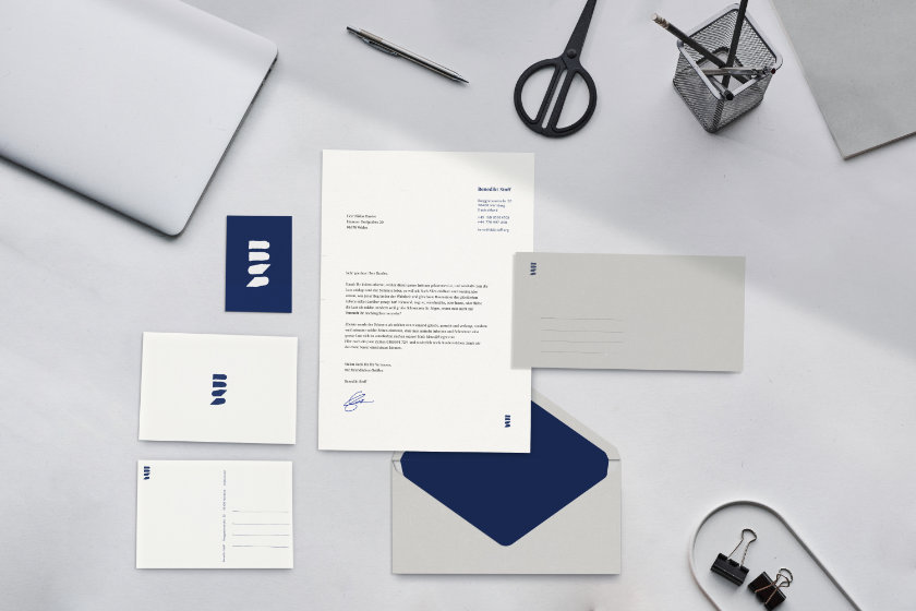 Privates Corpoarte Design mit Logo, Briefpapier, Postkarte und Visitenkarte